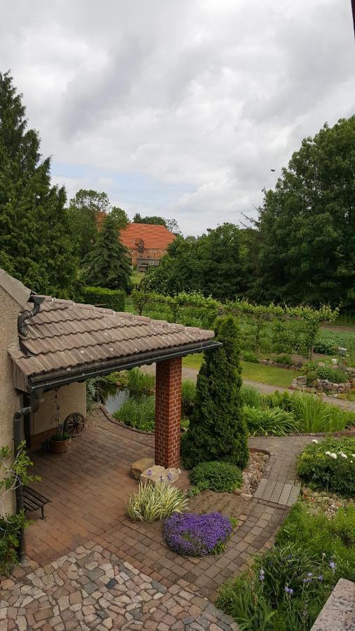Hofgestuet Bleesern Fewo2 Apartment Seegrehna